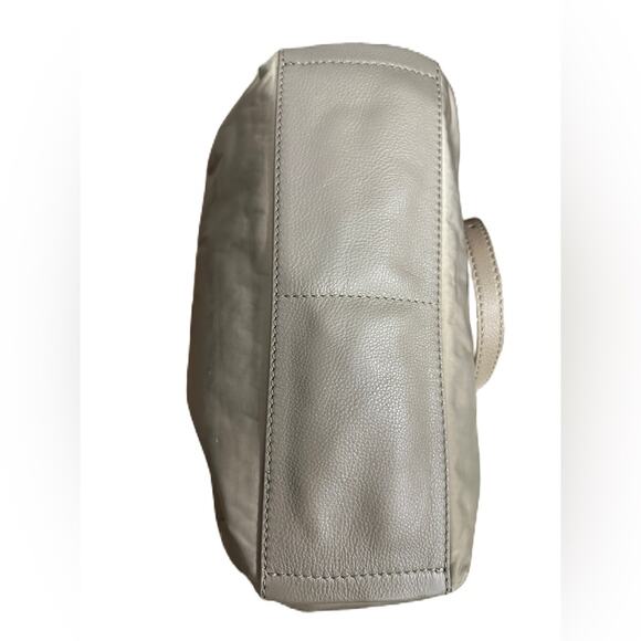 Excellent Marc by Marc Jacobs Preppy Nylon Natasha Cross Body Bag - Picture 7 of 7